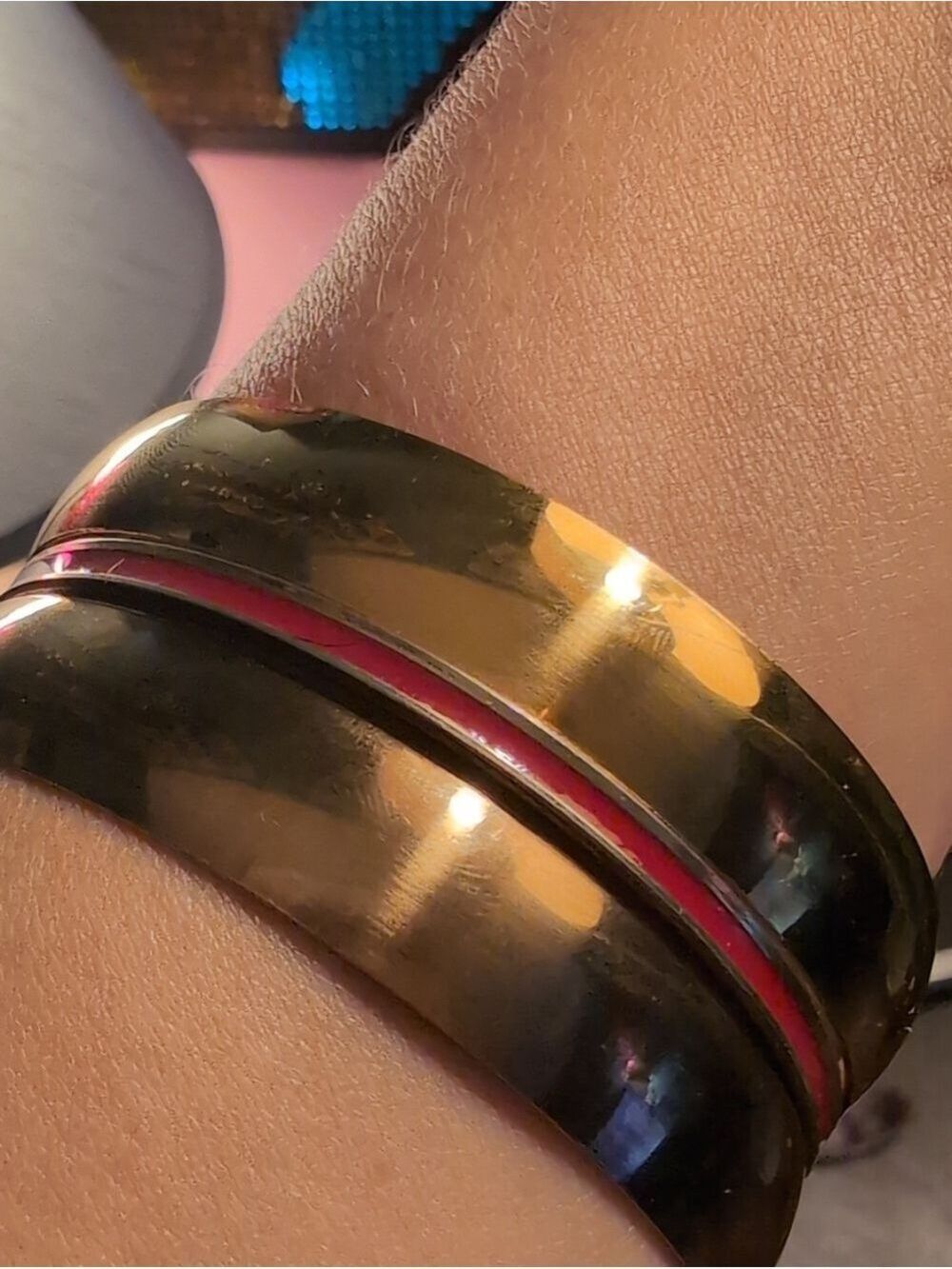 Vtg 3 Piece Gold & Red Enamel Metal Bangles